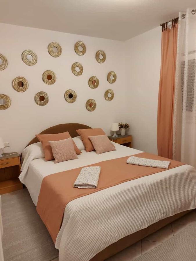 Apartment Vila Lina Vir Ngoại thất bức ảnh