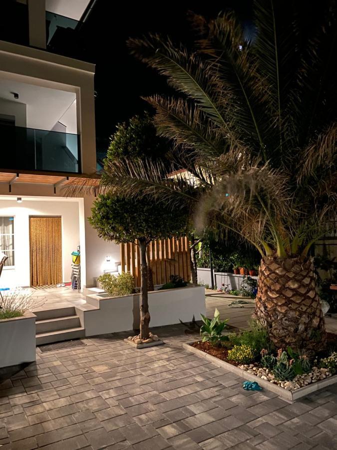 Apartment Vila Lina Vir Ngoại thất bức ảnh