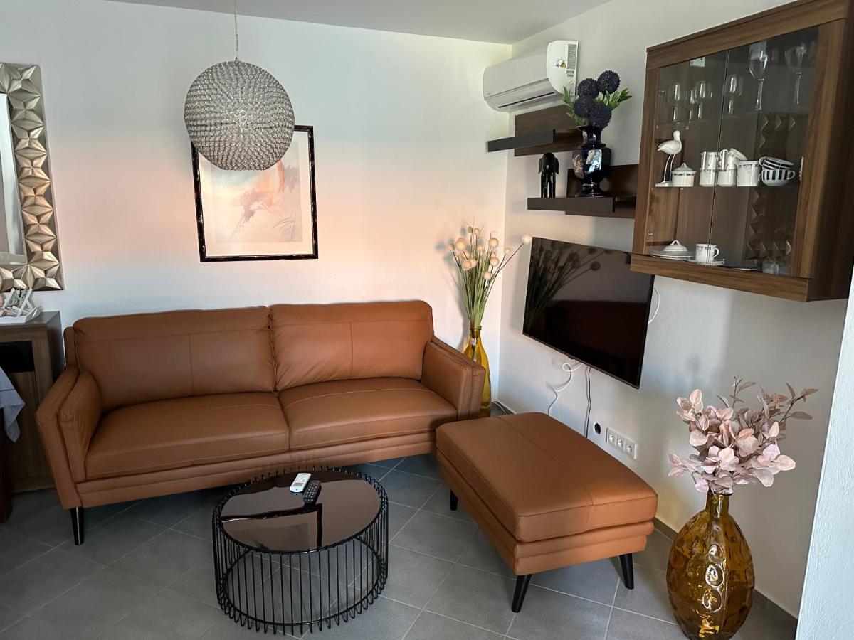 Apartment Vila Lina Vir Ngoại thất bức ảnh